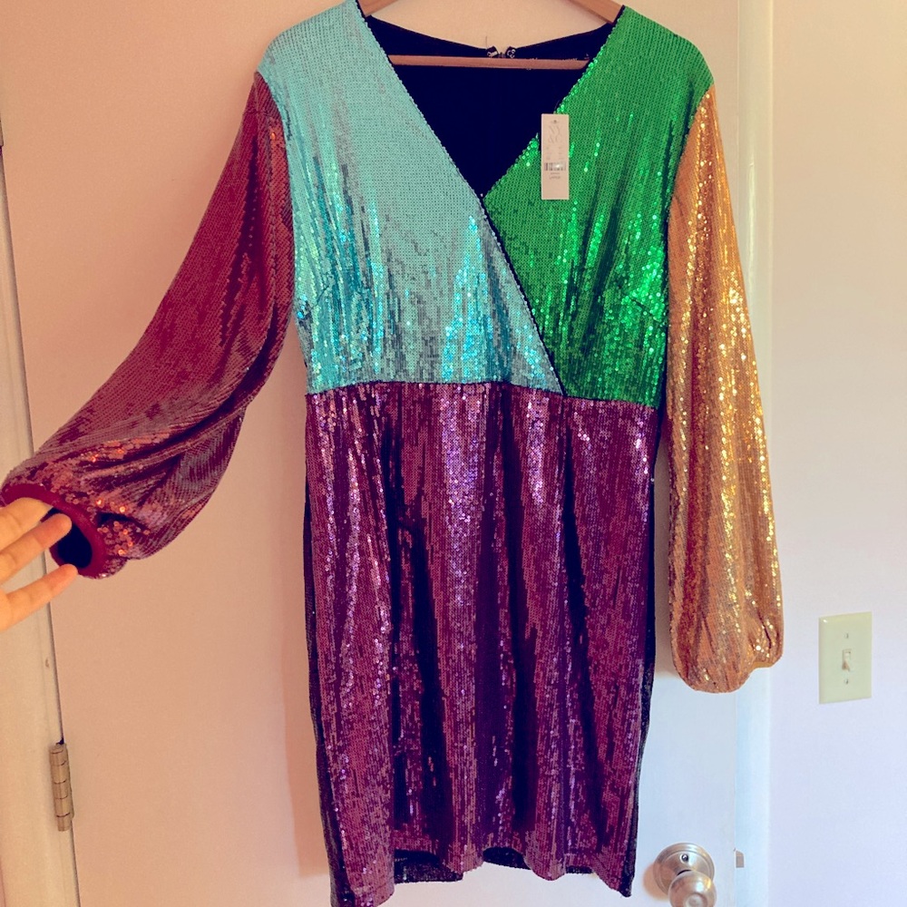 NWT NY&Co slimming sparkly holiday/Mardi Gras dress.